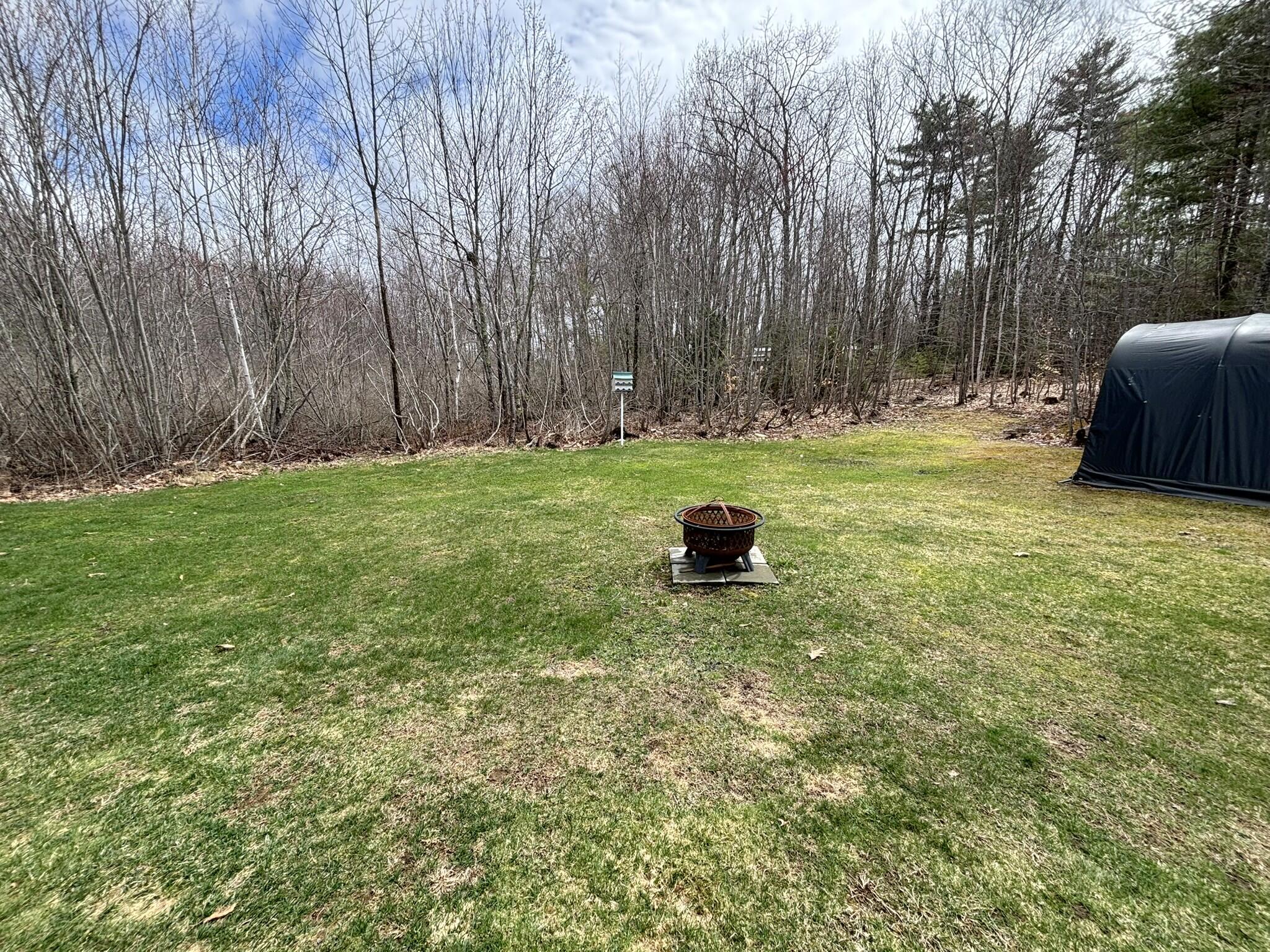 65 Amys Circle Dresden ME 04342