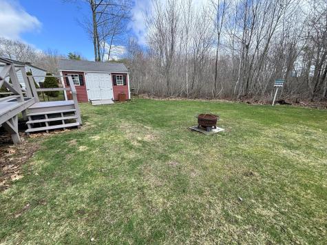 65 Amys Circle Dresden ME 04342