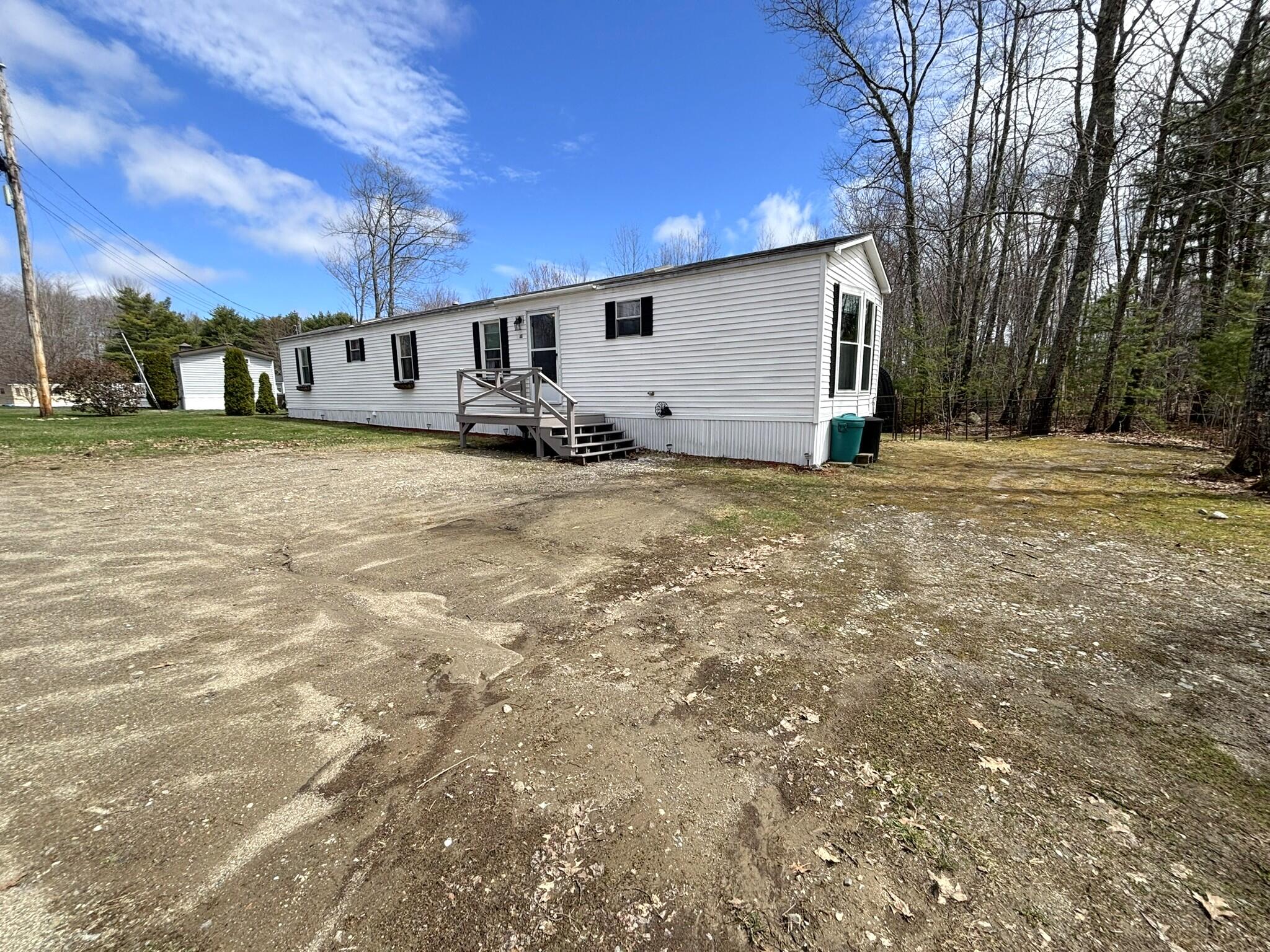 65 Amys Circle Dresden ME 04342