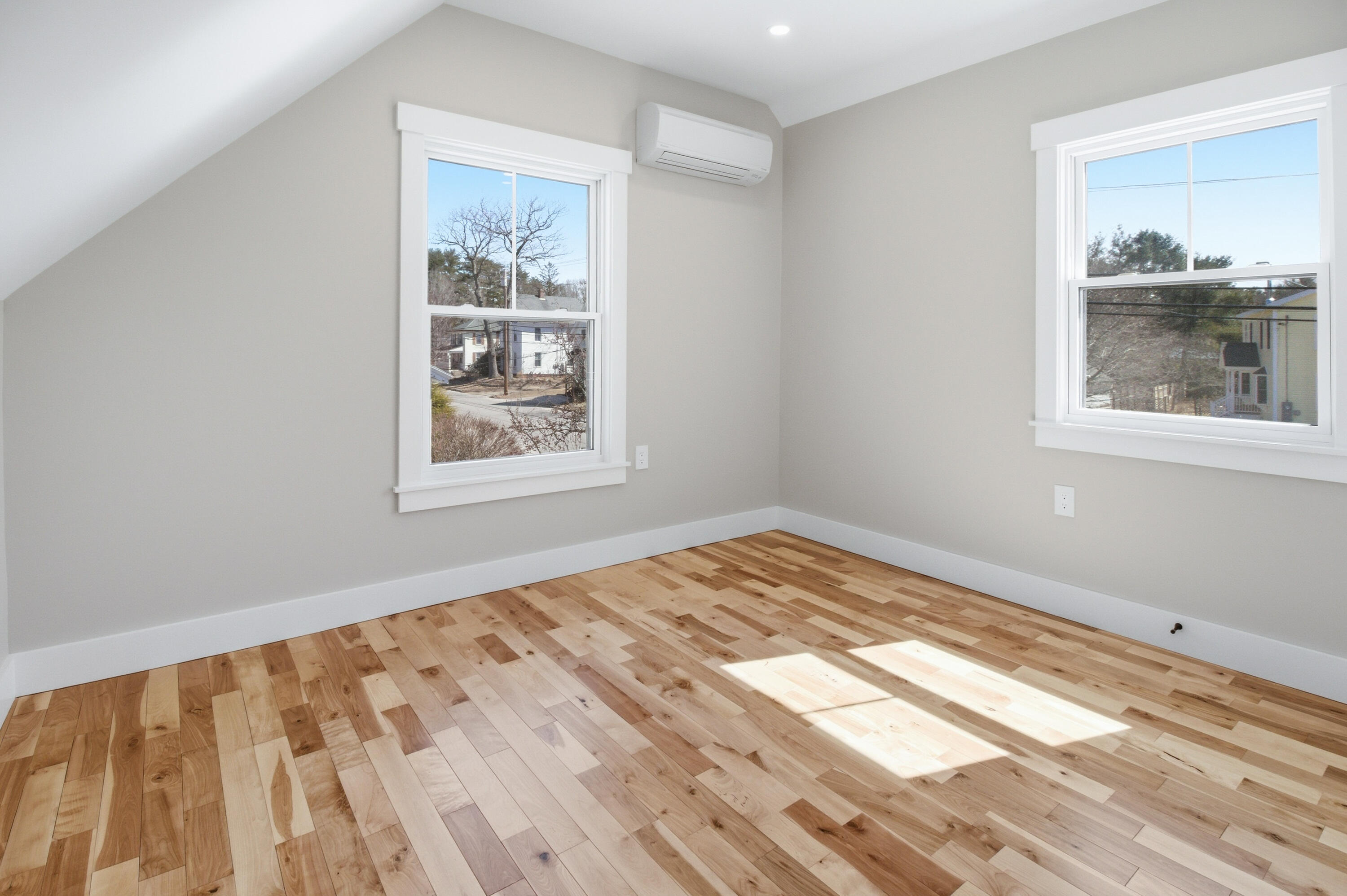 67 Jordan Avenue Brunswick ME 04011