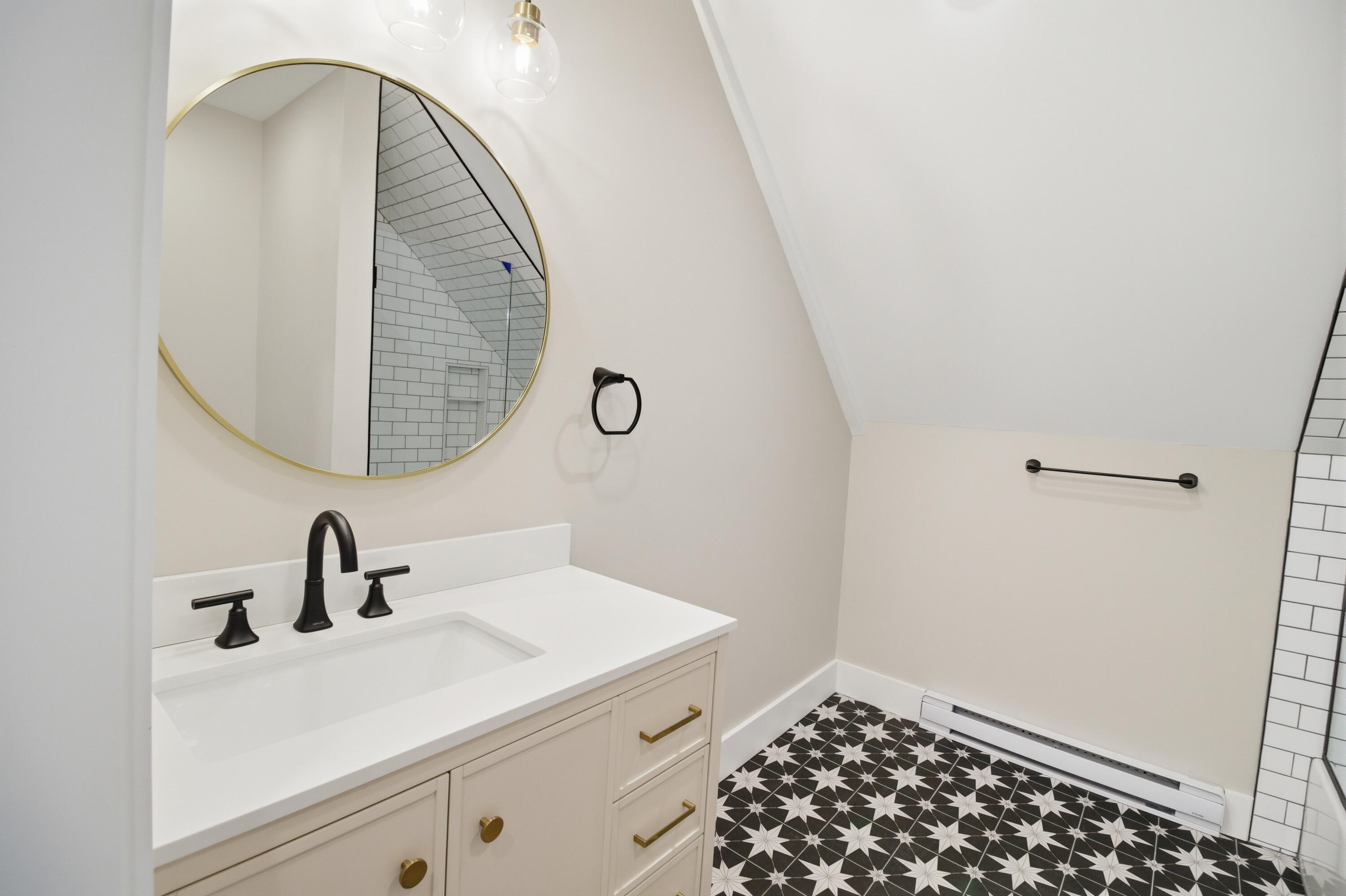 67 Jordan Avenue Brunswick ME 04011