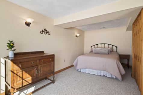 9 Restful Way Waterboro ME 04087