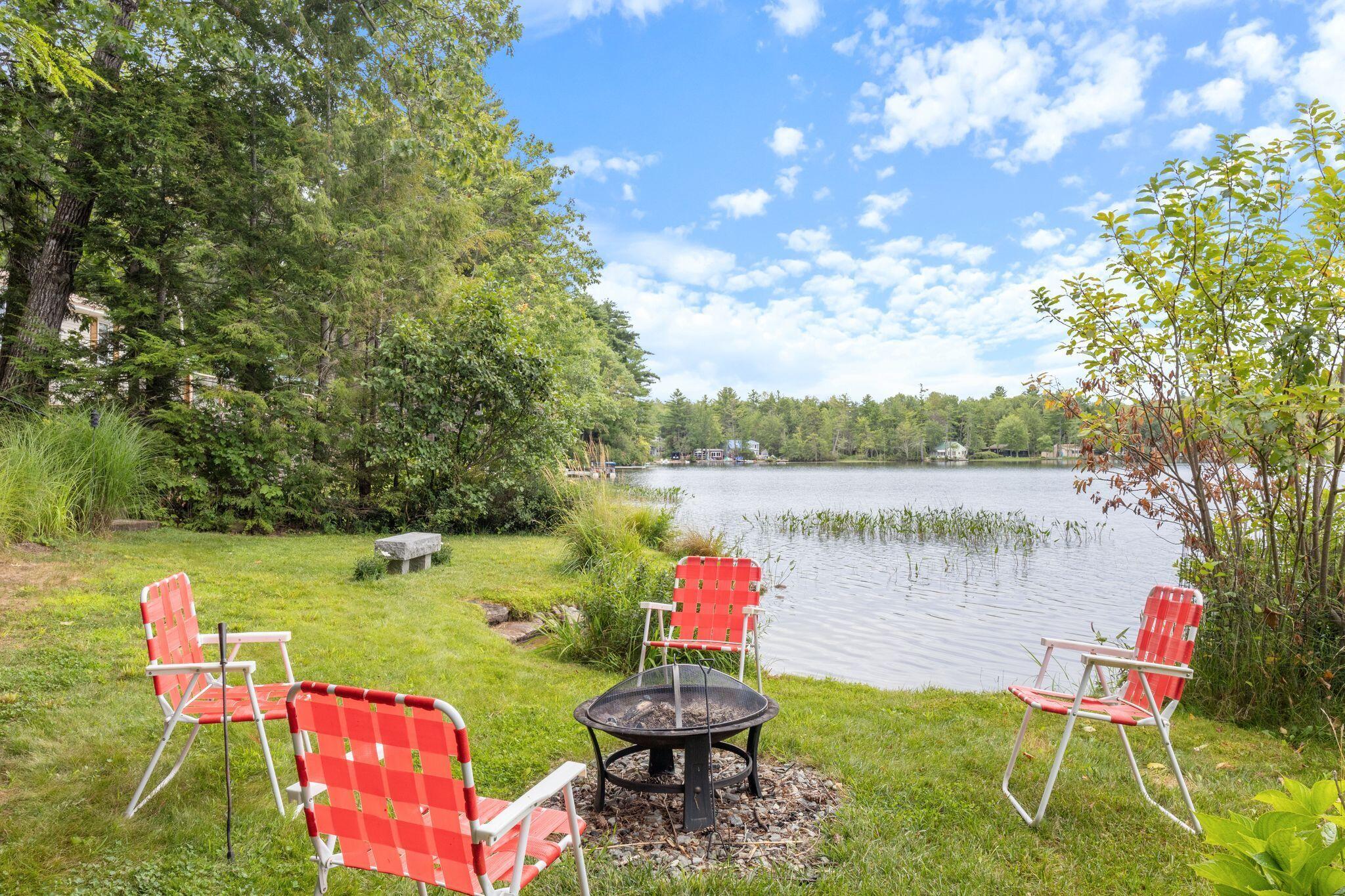9 Restful Way Waterboro ME 04087