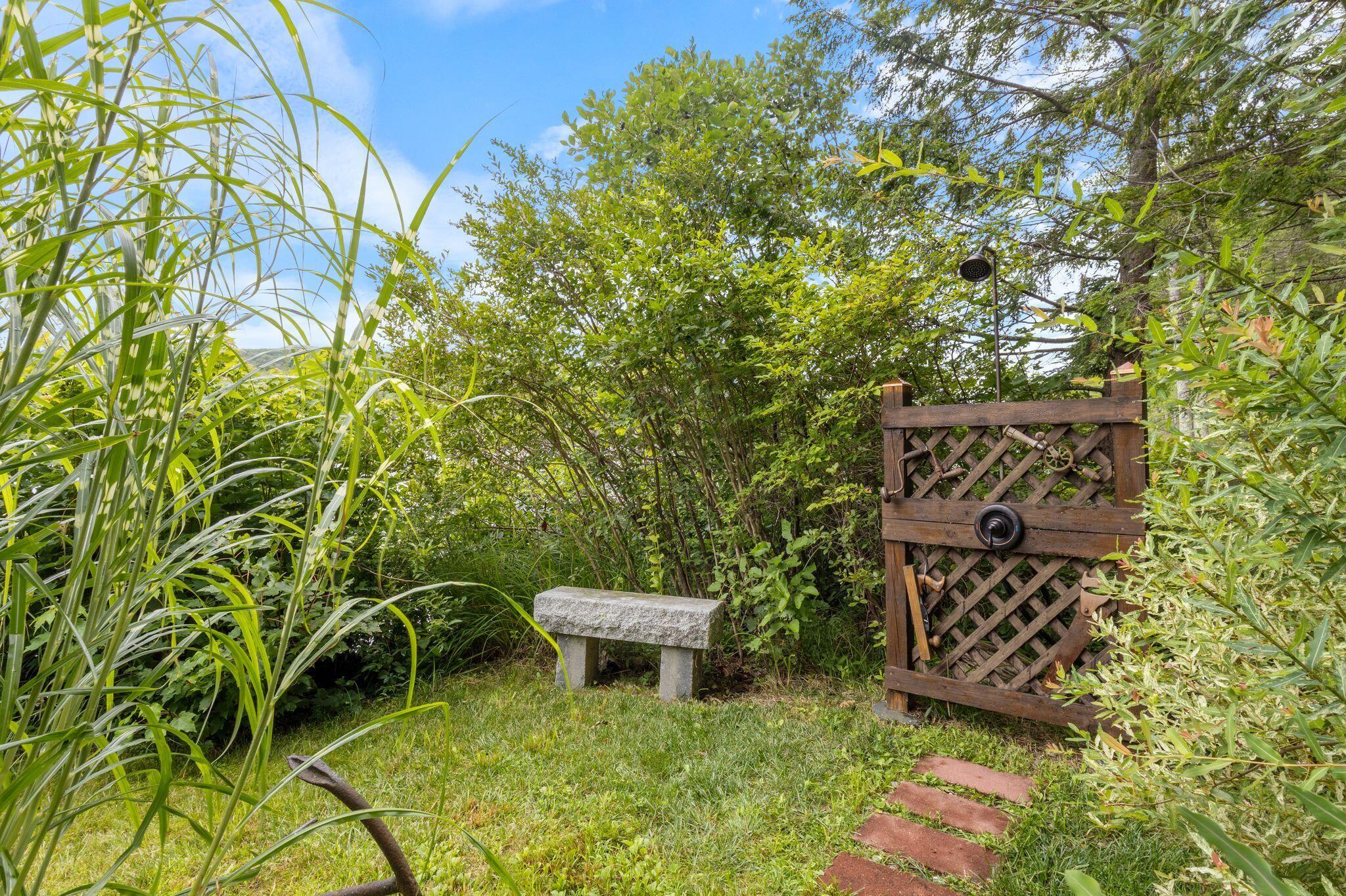 9 Restful Way Waterboro ME 04087