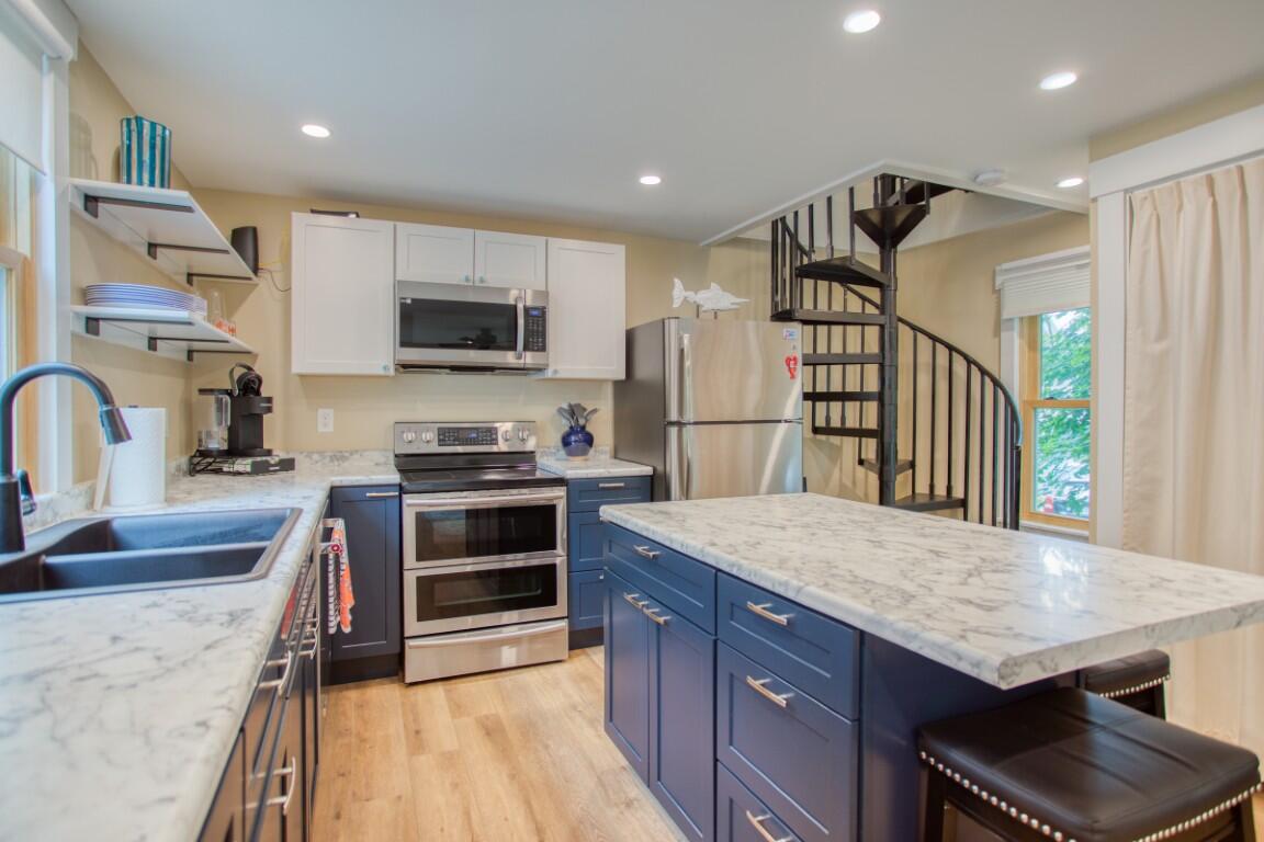 66 Townsend Avenue Boothbay Harbor ME 04538