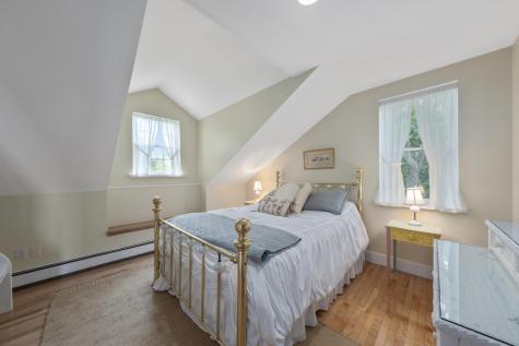 22 Porter Road Belfast ME 04915