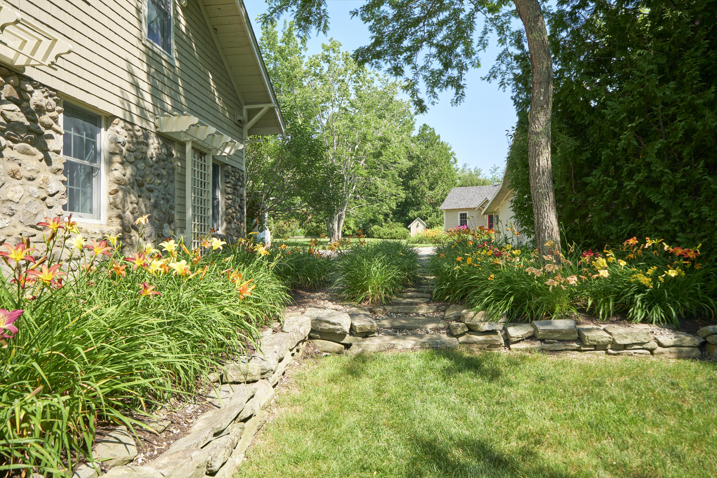 22 Porter Road Belfast ME 04915