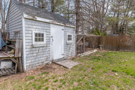 16 Hamlin Road Falmouth ME 04105
