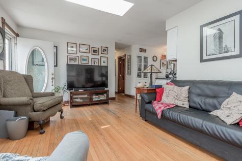 16 Hamlin Road Falmouth ME 04105