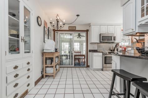 16 Hamlin Road Falmouth ME 04105