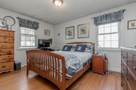 16 Hamlin Road Falmouth ME 04105