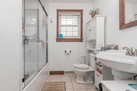 16 Hamlin Road Falmouth ME 04105