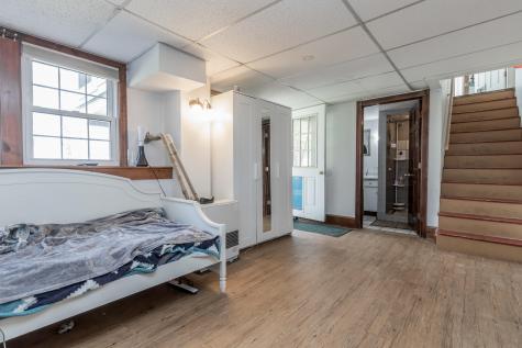 16 Hamlin Road Falmouth ME 04105