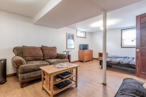 16 Hamlin Road Falmouth ME 04105