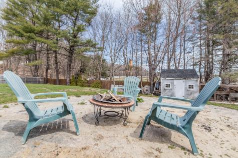 16 Hamlin Road Falmouth ME 04105