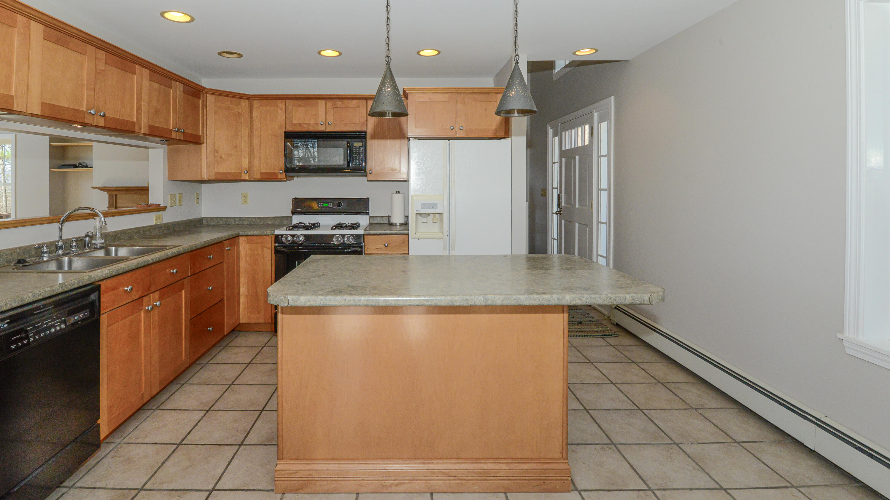 36 Lakeview Lane Harrison ME 04040