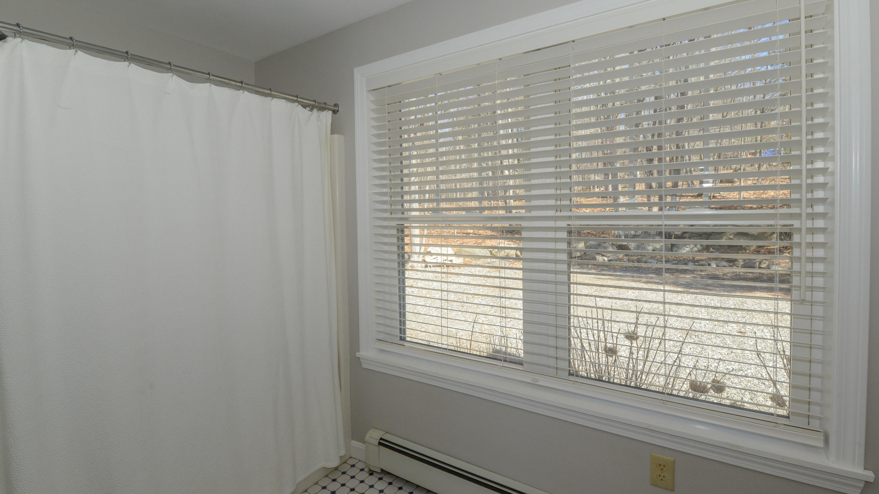 36 Lakeview Lane Harrison ME 04040