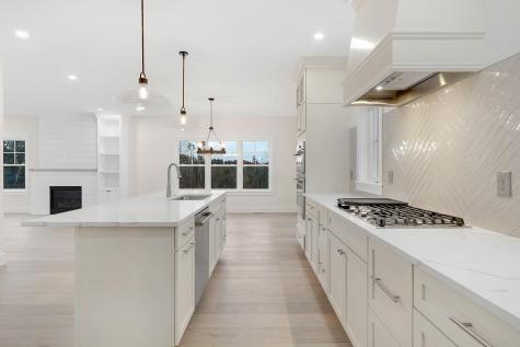 27 Eagles Lane Falmouth ME 04105
