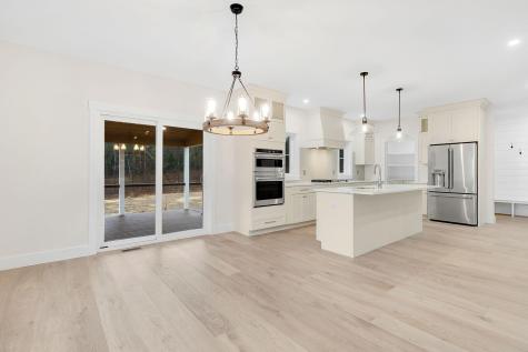 27 Eagles Lane Falmouth ME 04105