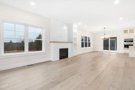 27 Eagles Lane Falmouth ME 04105