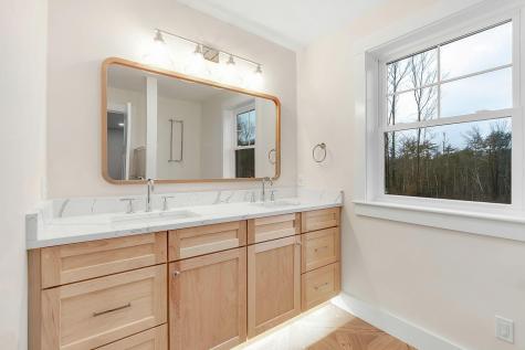 27 Eagles Lane Falmouth ME 04105