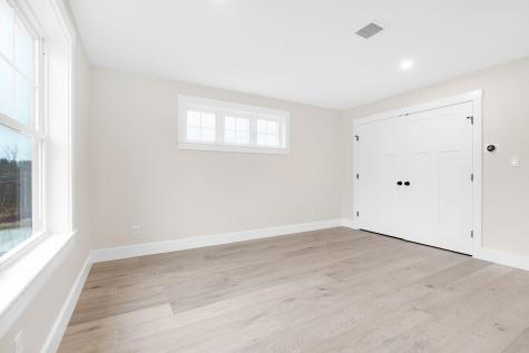 27 Eagles Lane Falmouth ME 04105