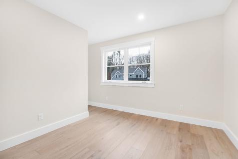 27 Eagles Lane Falmouth ME 04105