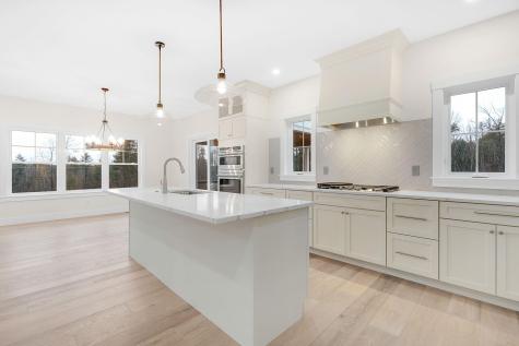 27 Eagles Lane Falmouth ME 04105