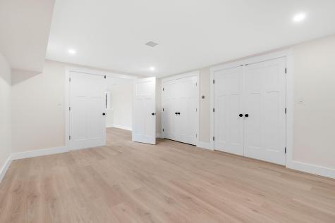 27 Eagles Lane Falmouth ME 04105