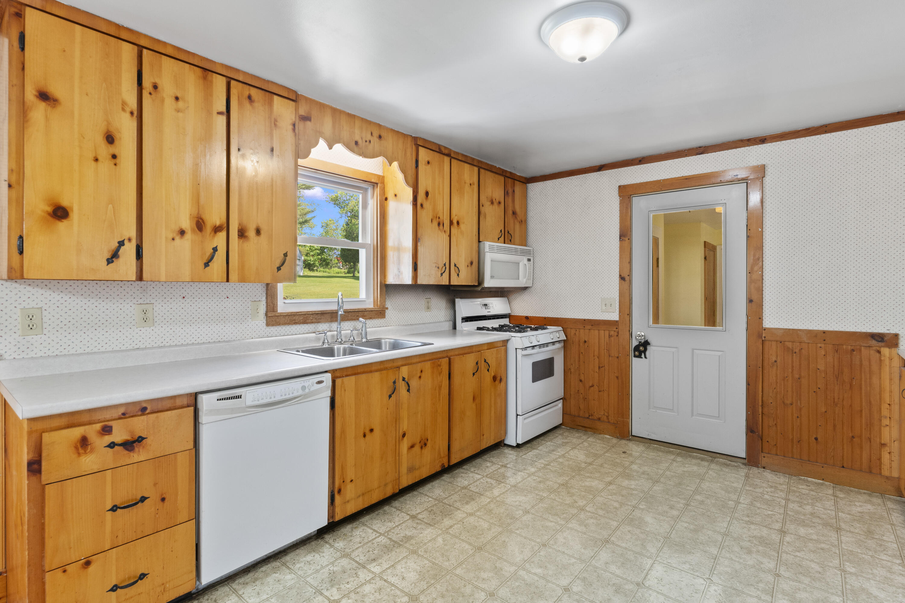 19 Windy Meadows Drive Manchester ME 04351