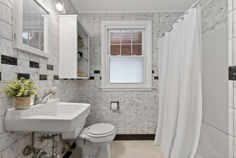 15 Hamlin Road Falmouth ME 04105