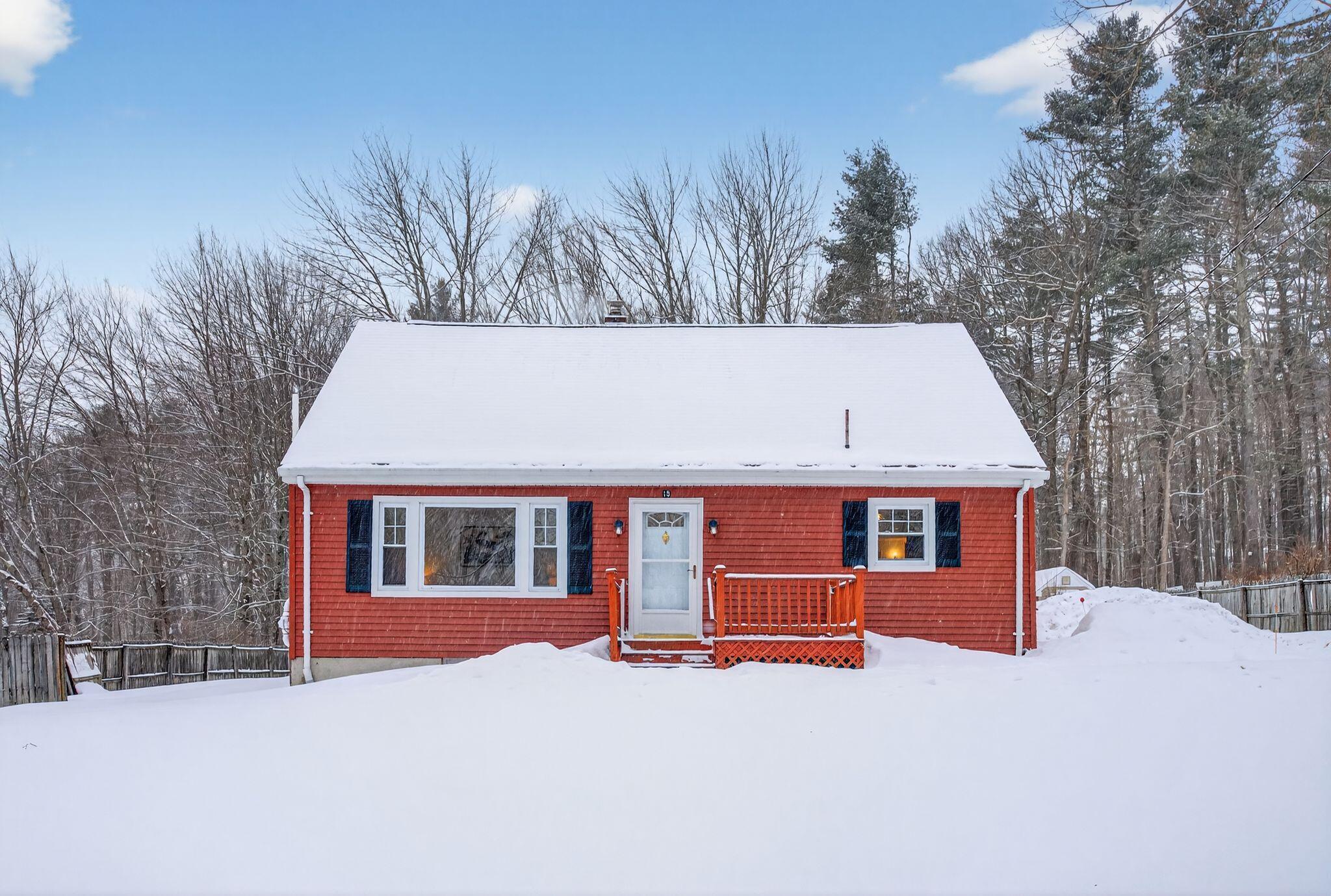 15 Hamlin Road Falmouth ME 04105