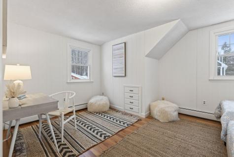 15 Hamlin Road Falmouth ME 04105