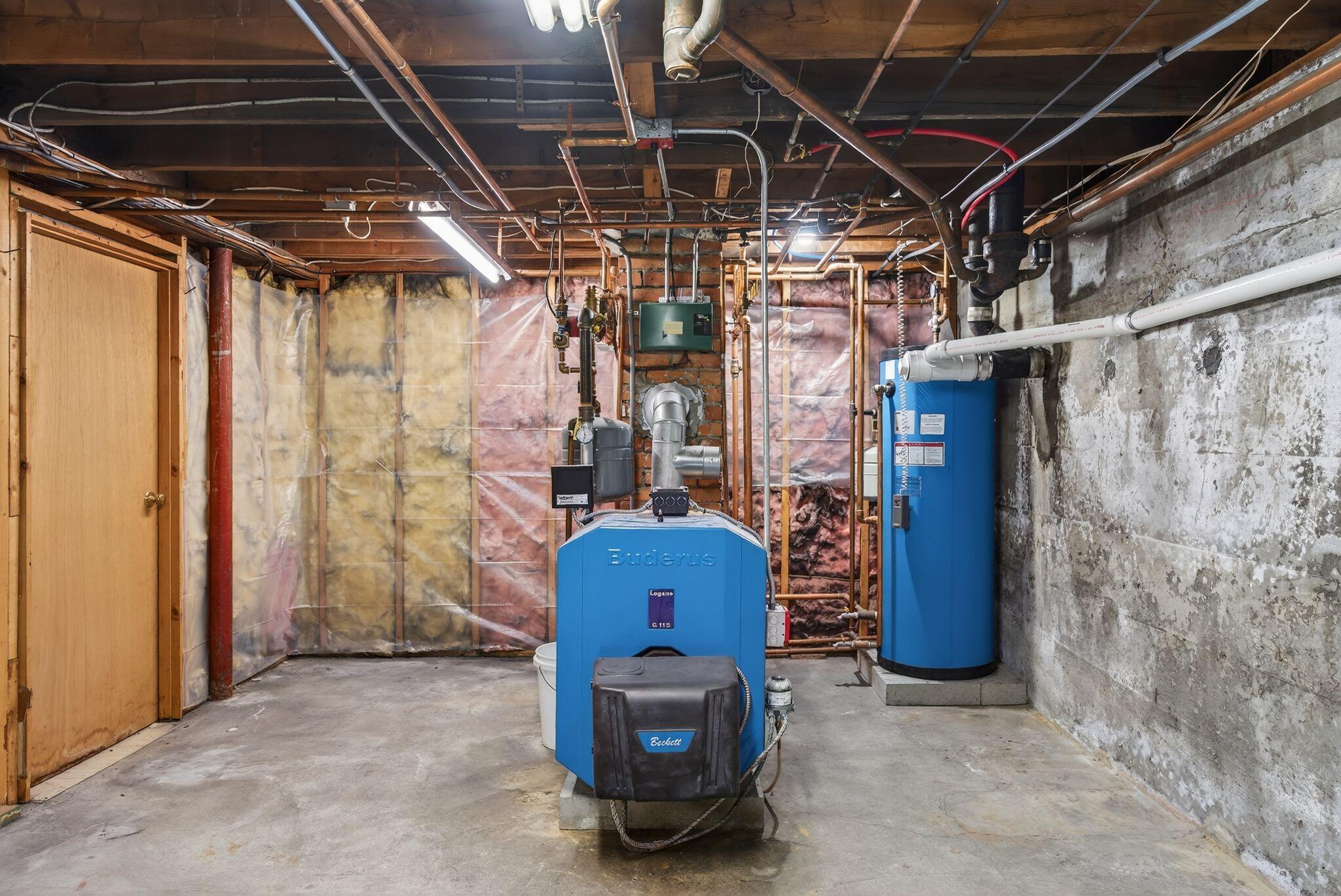 15 Hamlin Road Falmouth ME 04105