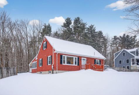 15 Hamlin Road Falmouth ME 04105