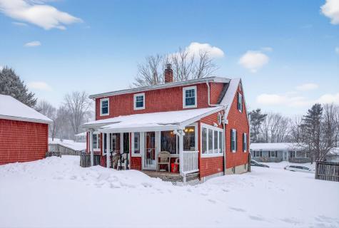 15 Hamlin Road Falmouth ME 04105