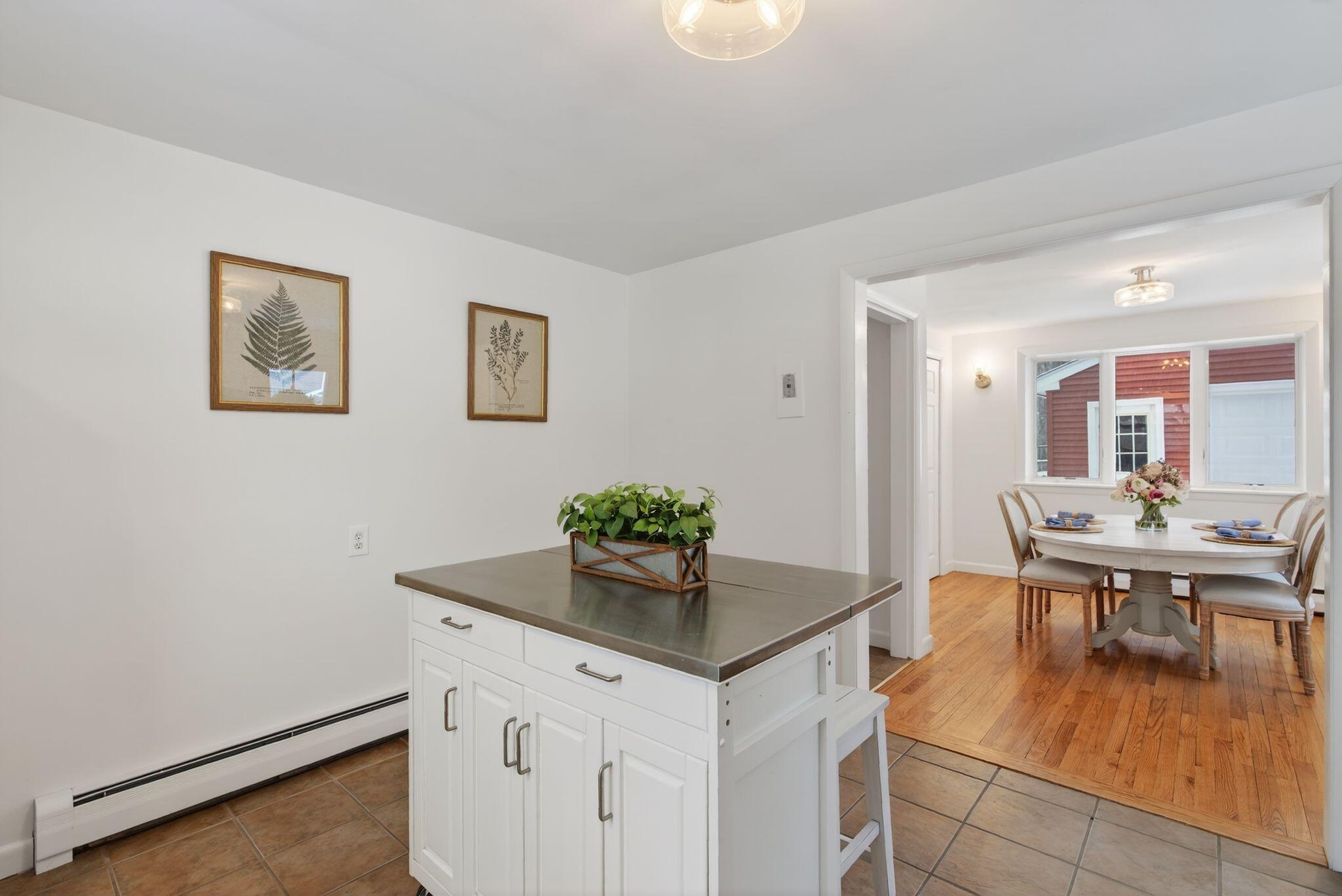 15 Hamlin Road Falmouth ME 04105