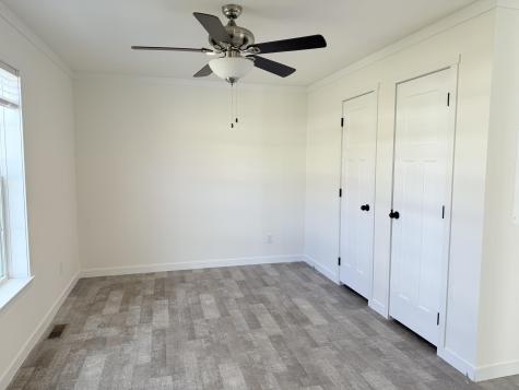 136 Galilee Road Farmington ME 04938