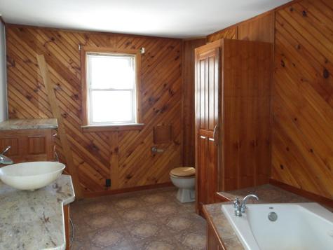 15 Garfield Street Madison ME 04950