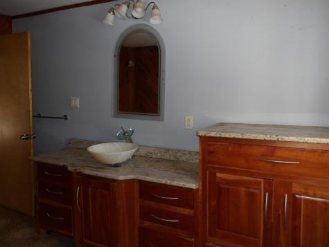 15 Garfield Street Madison ME 04950