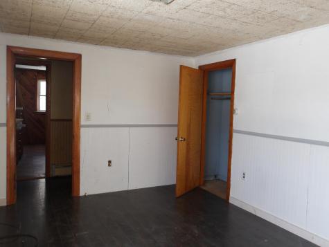 15 Garfield Street Madison ME 04950