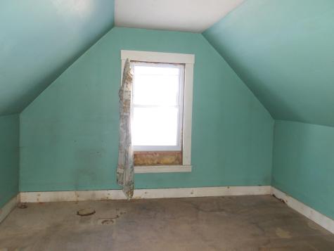 15 Garfield Street Madison ME 04950