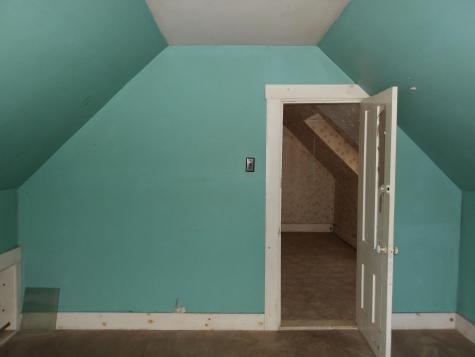 15 Garfield Street Madison ME 04950