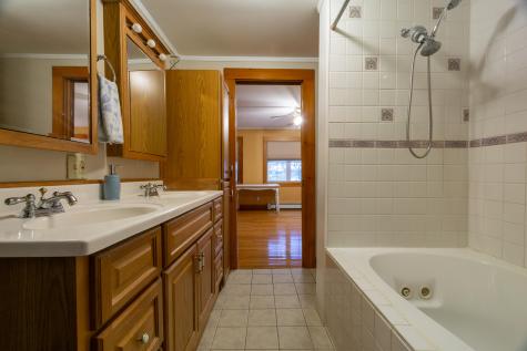 11 Libby Court Bath ME 04530