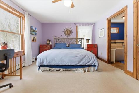 376 Main Street Wayne ME 04284