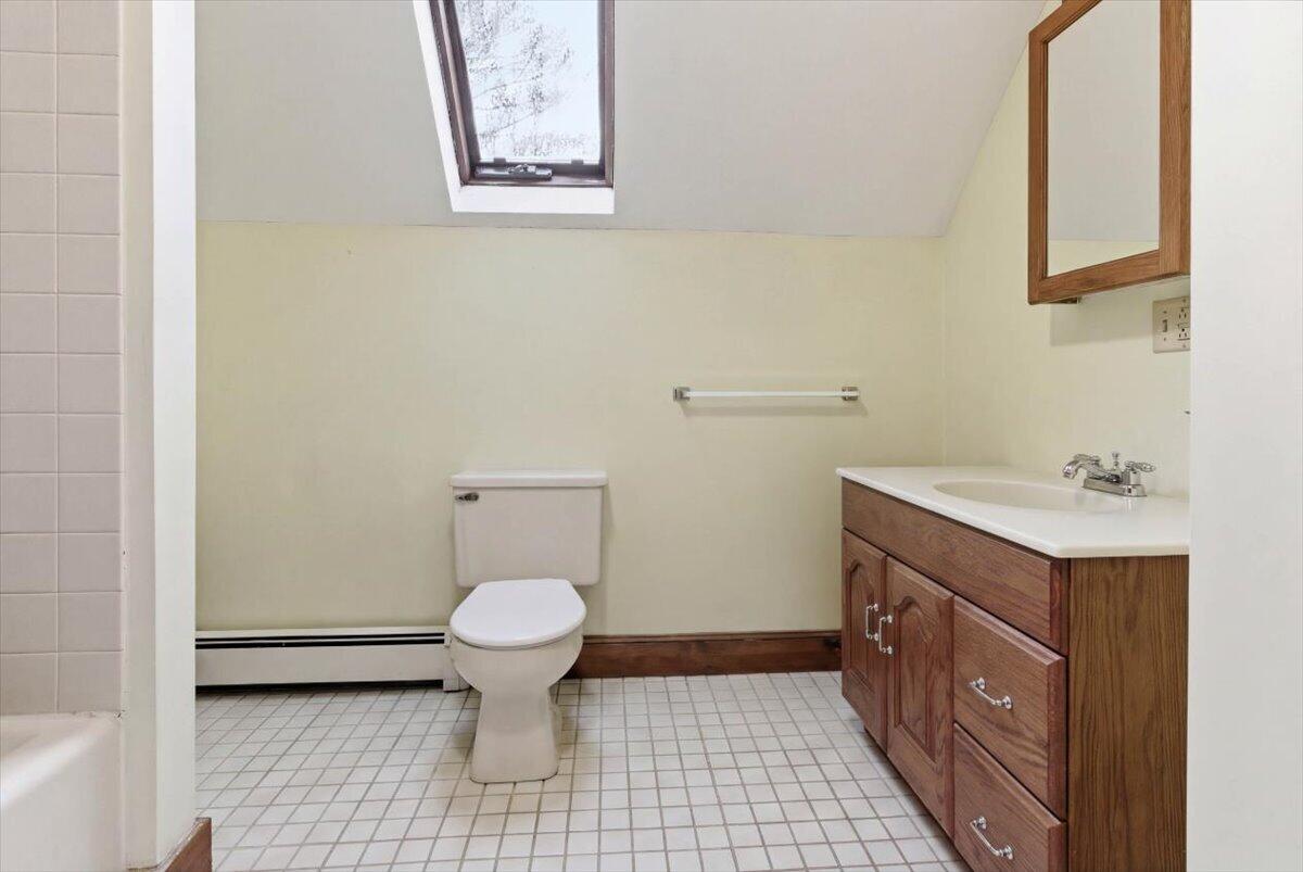 376 Main Street Wayne ME 04284