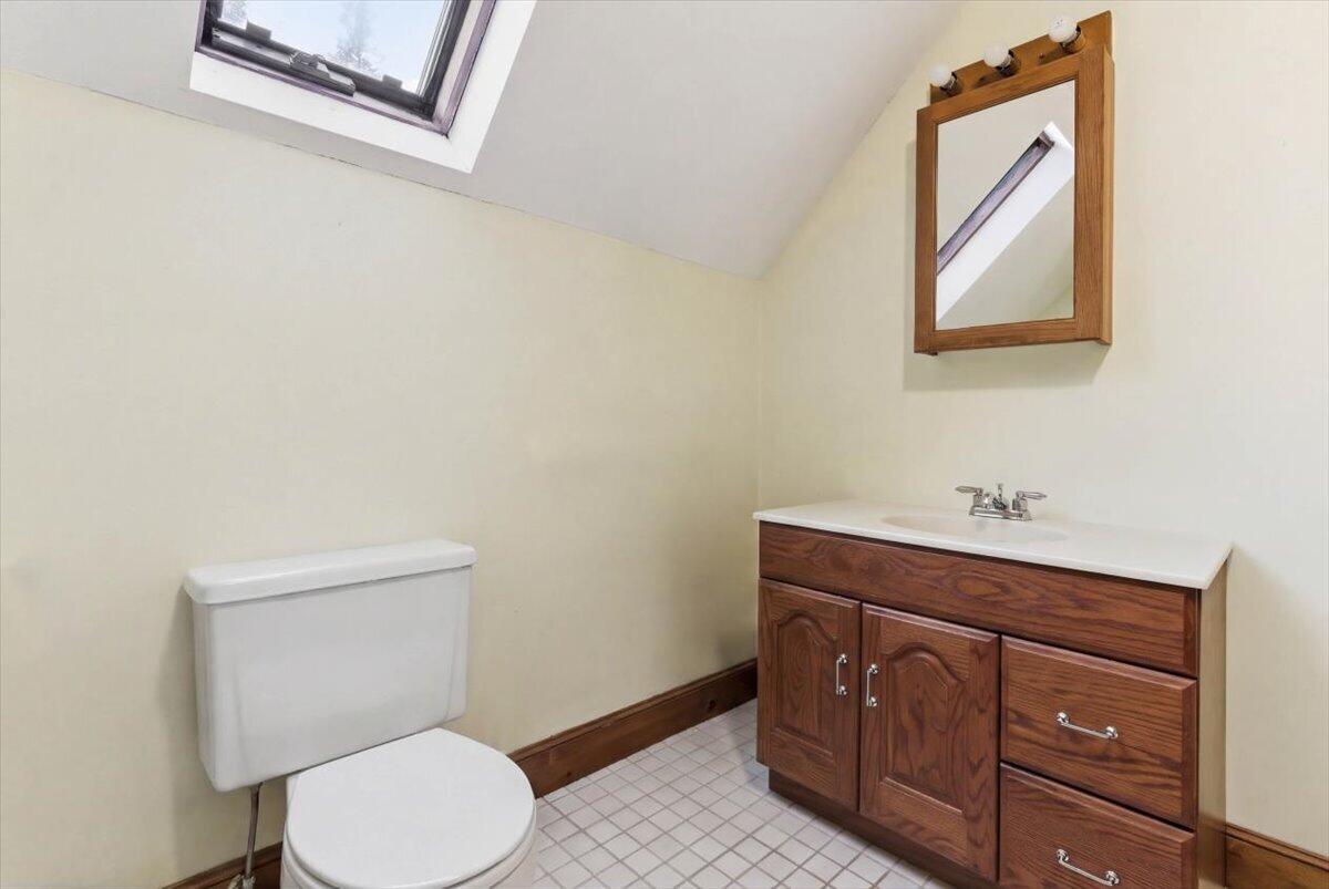 376 Main Street Wayne ME 04284