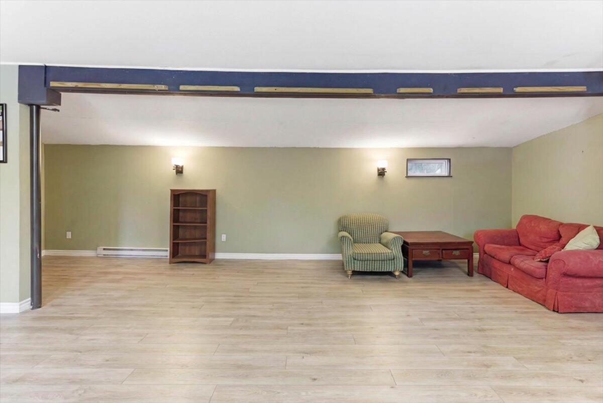 376 Main Street Wayne ME 04284