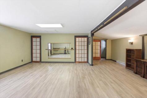 376 Main Street Wayne ME 04284