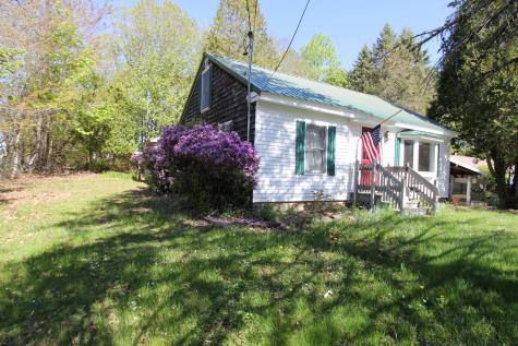 21 Bradman Place Auburn ME 04210
